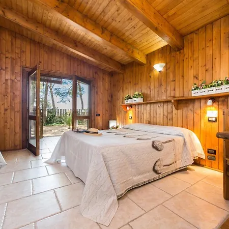 Tenuta Del Barco Winerestaurant And Hospitality * Pulsano