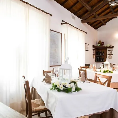 Tenuta Del Barco Winerestaurant And Hospitality * Pulsano