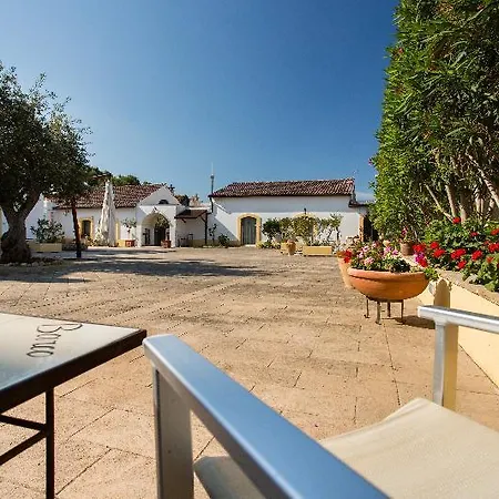 Villa Tenuta Del Barco Winerestaurant And Hospitality *
