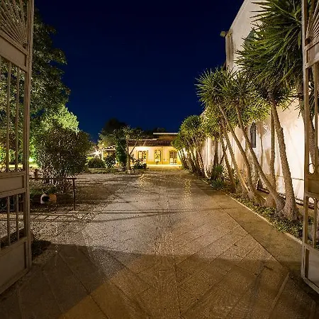 Villa Tenuta Del Barco Winerestaurant And Hospitality *