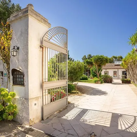 Tenuta Del Barco Winerestaurant And Hospitality Villa *