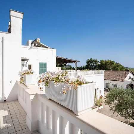 Villa Tenuta Del Barco Winerestaurant And Hospitality Pulsano