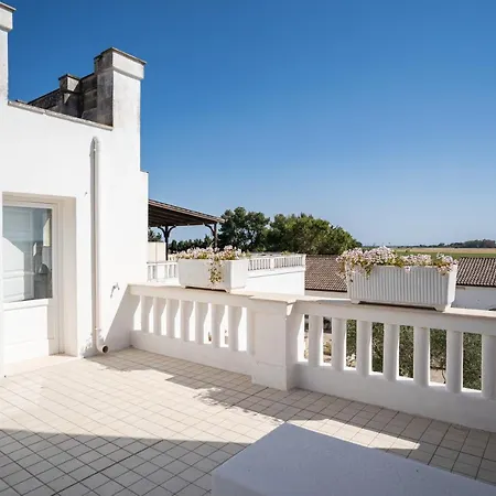 Villa Tenuta Del Barco Winerestaurant And Hospitality *