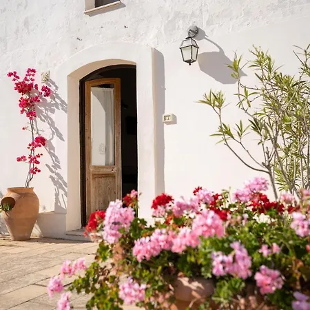 Tenuta Del Barco Winerestaurant And Hospitality Villa Pulsano
