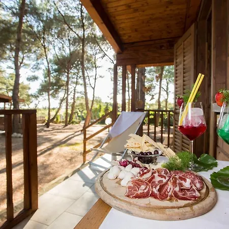 Tenuta Del Barco Winerestaurant And Hospitality *